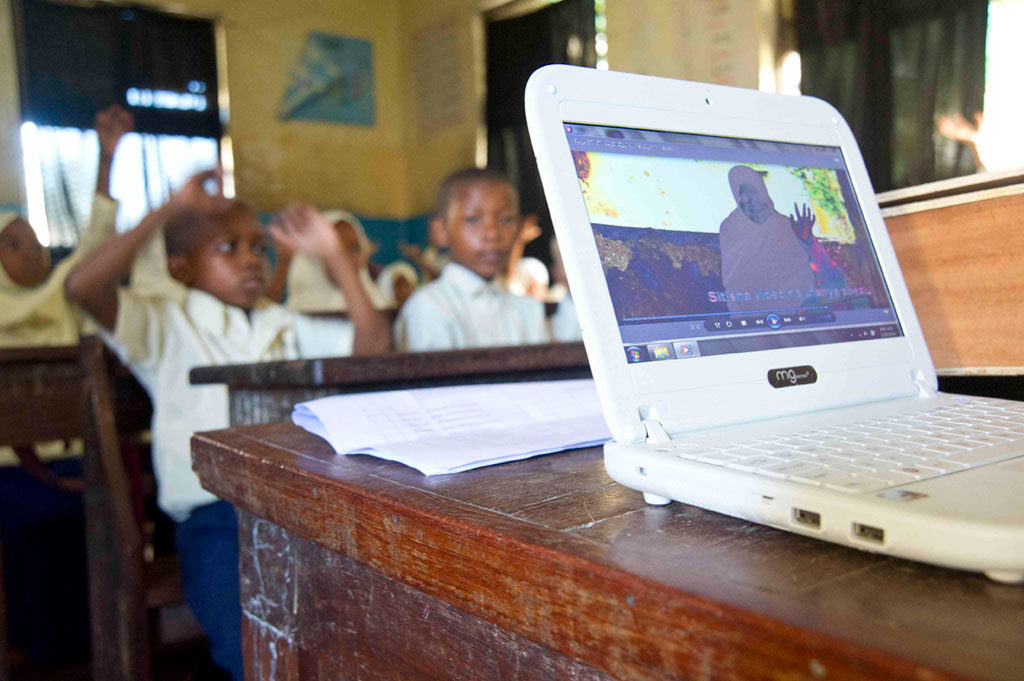 Tanzanian schools arrive in the digital age - Special Reports